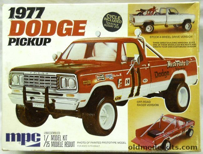 MPC 1/25 1977 Dodge Pickup Truck With Suzuki 250 Motorcycle - Stock / Off Road Racer, 1-7709 plastic model kit
